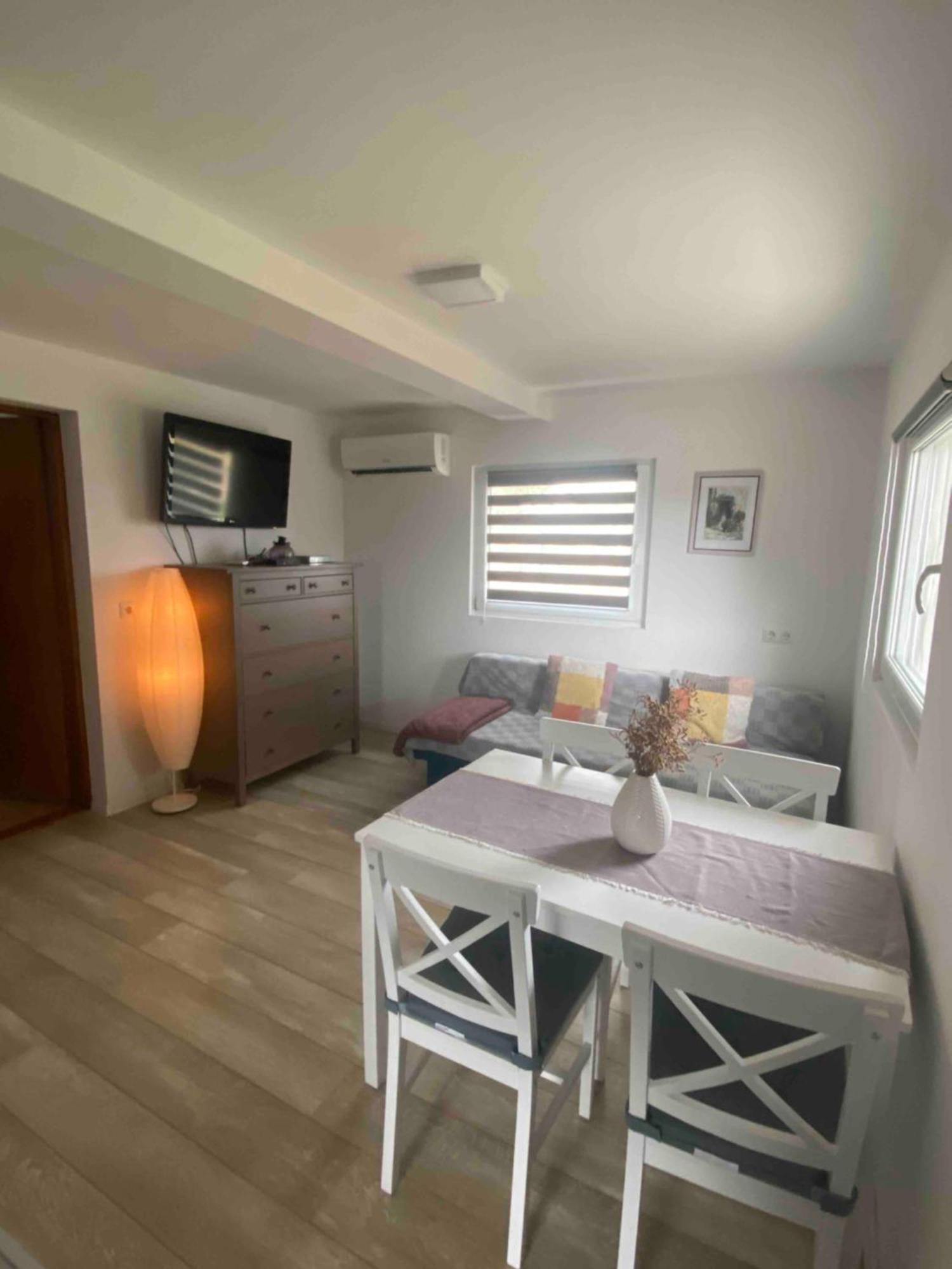 Viva 2 Rovinj Apartment Luaran gambar